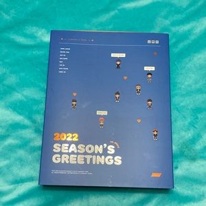 ATEEZ 2022 Season’s Greetings